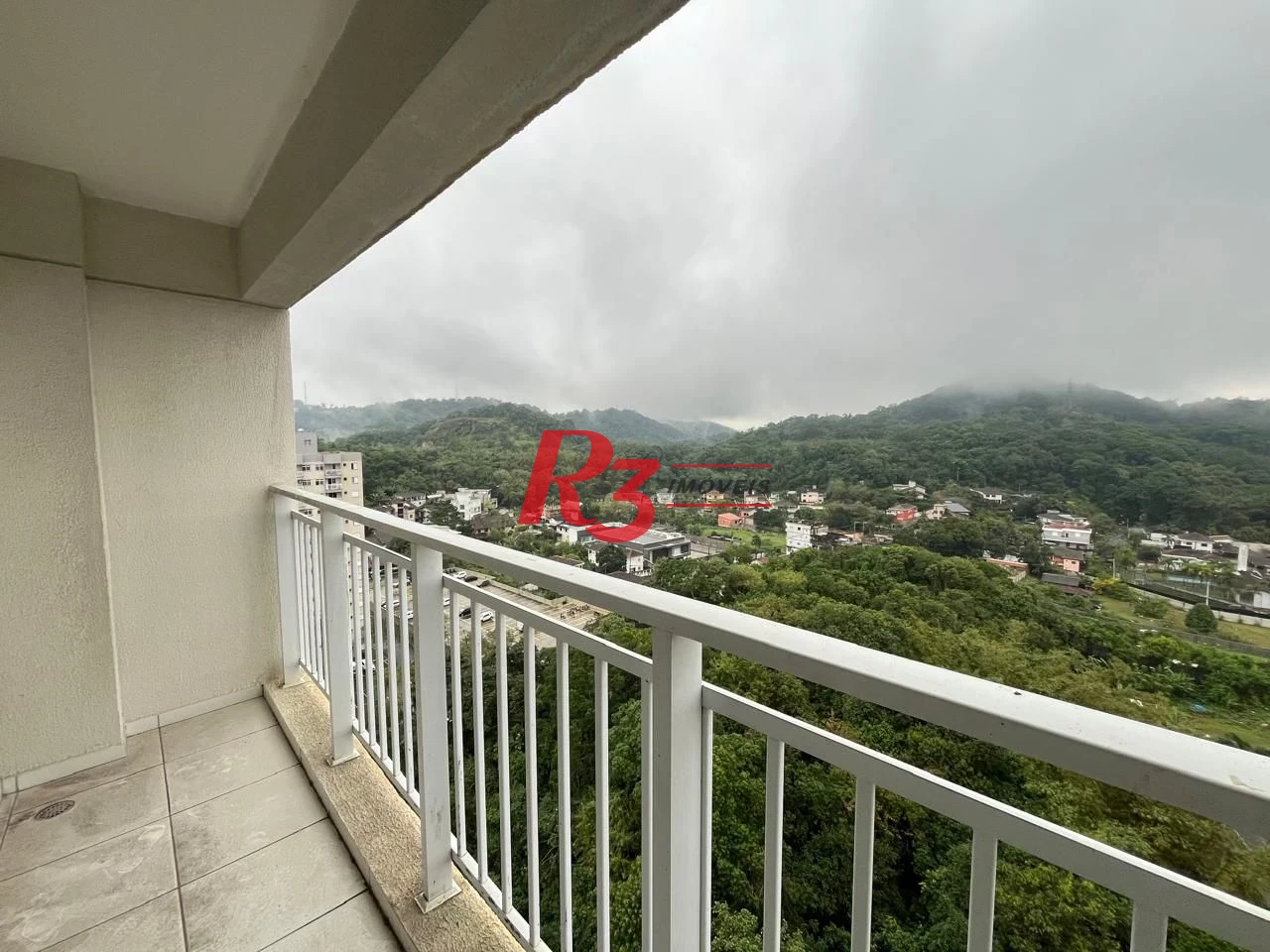 Apartamento com 2 dormitórios à venda, 52 m² por R$ 320.000,00 - Morro de Nova Cintra - Santos/SP