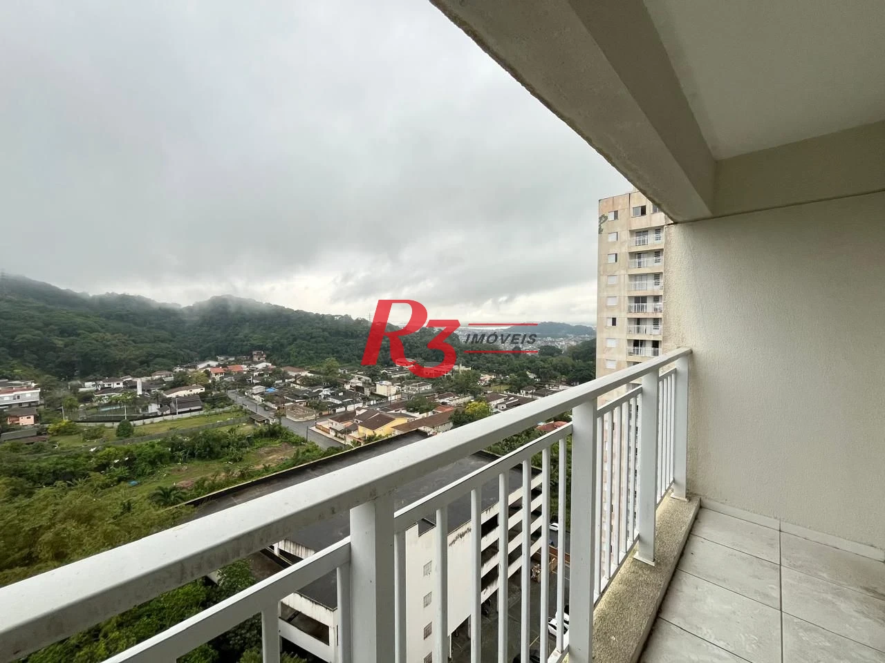 Apartamento com 2 dormitórios à venda, 52 m² por R$ 320.000,00 - Morro de Nova Cintra - Santos/SP