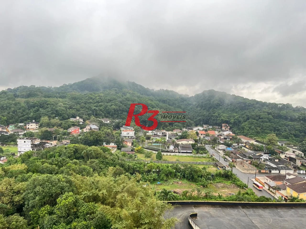 Apartamento com 2 dormitórios à venda, 52 m² por R$ 320.000,00 - Morro de Nova Cintra - Santos/SP