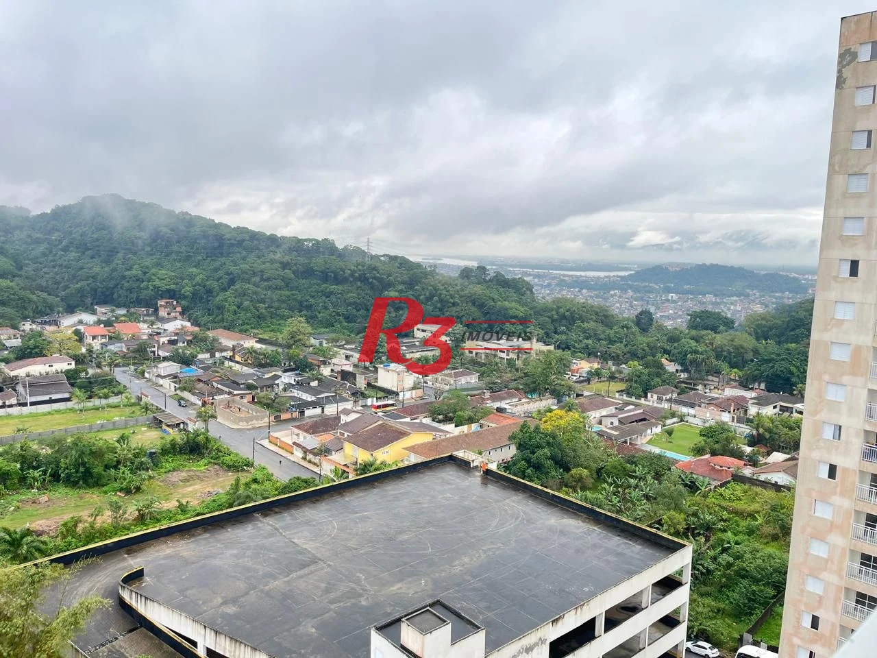 Apartamento com 2 dormitórios à venda, 52 m² por R$ 320.000,00 - Morro de Nova Cintra - Santos/SP