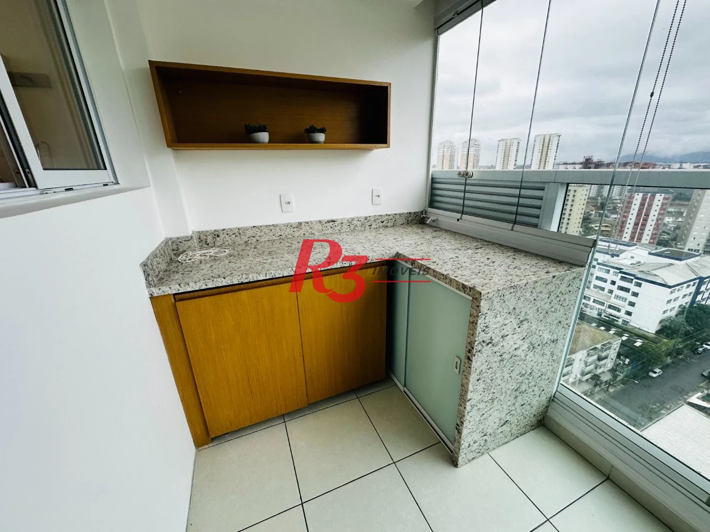 Studio com 1 dormitório para alugar, 49 m² por R$ 4.900,02/mês - Ponta da Praia - Santos/SP
