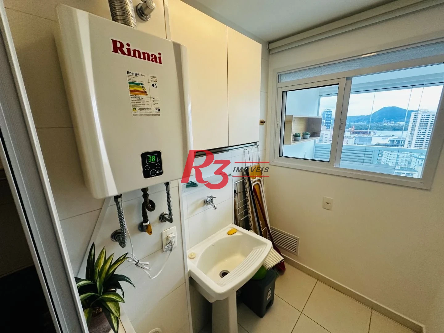 Studio com 1 dormitório para alugar, 49 m² por R$ 4.900,02/mês - Ponta da Praia - Santos/SP