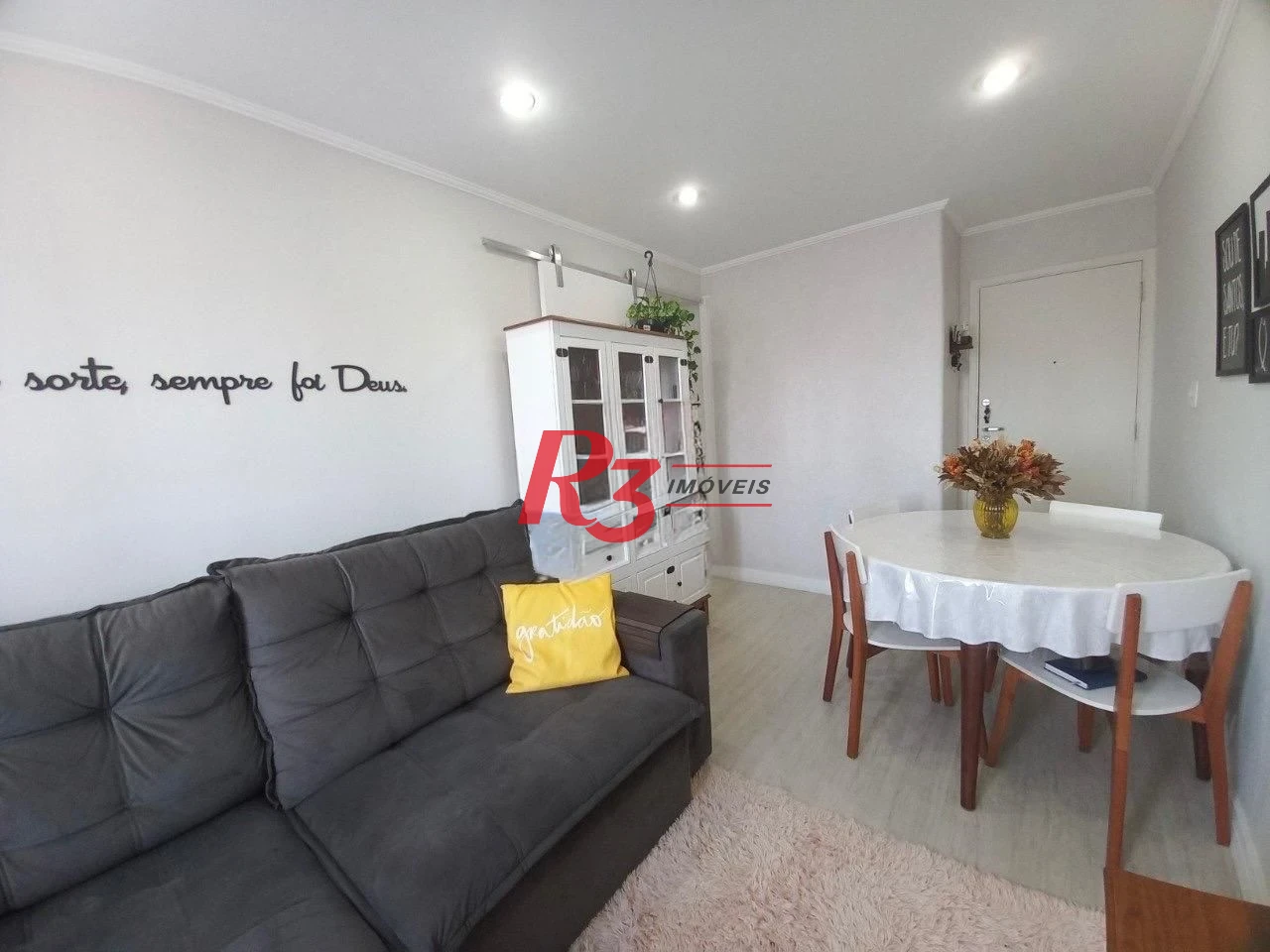 Apartamento com 1 dormitório à venda, 52 m² por R$ 325.000,00 - Marapé - Santos/SP
