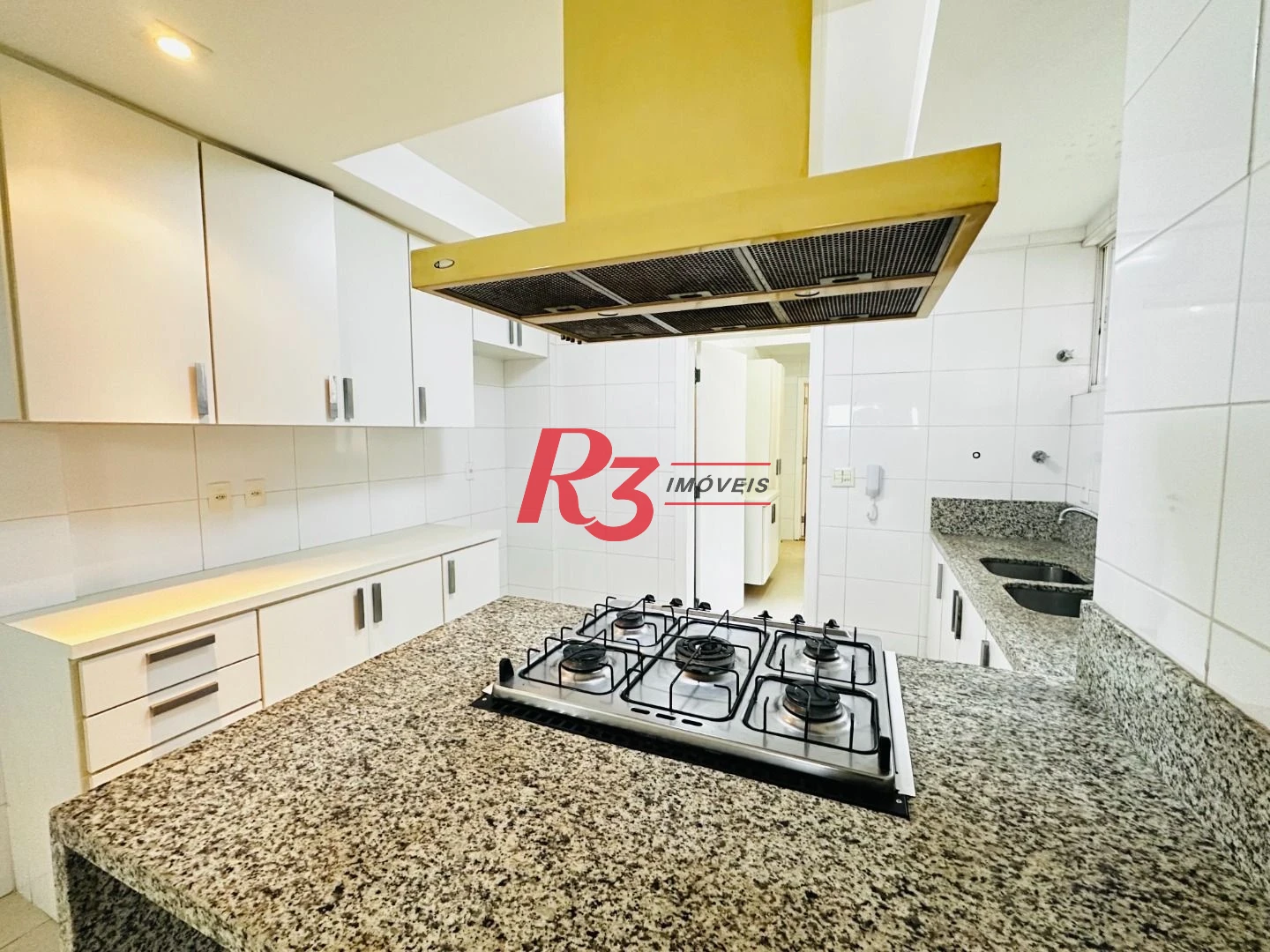 Apartamento com 3 dormitórios para alugar, 213 m² por R$ 8.500,00/mês - Boqueirão - Santos/SP