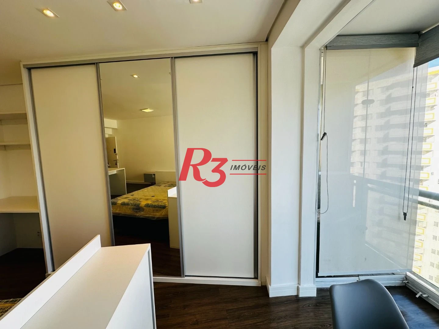 Apartamento com 1 dormitório para alugar, 50 m² por R$ 5.000,00/mês - Pompéia - Santos/SP