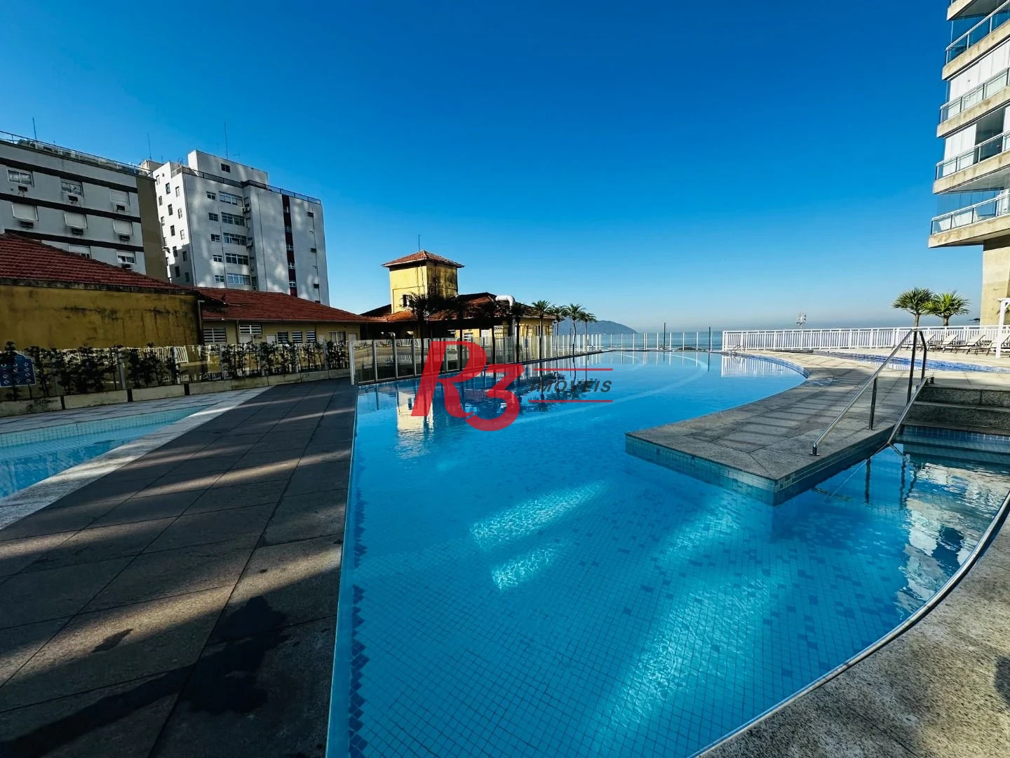 Apartamento com 1 dormitório para alugar, 50 m² por R$ 5.000,00/mês - Pompéia - Santos/SP
