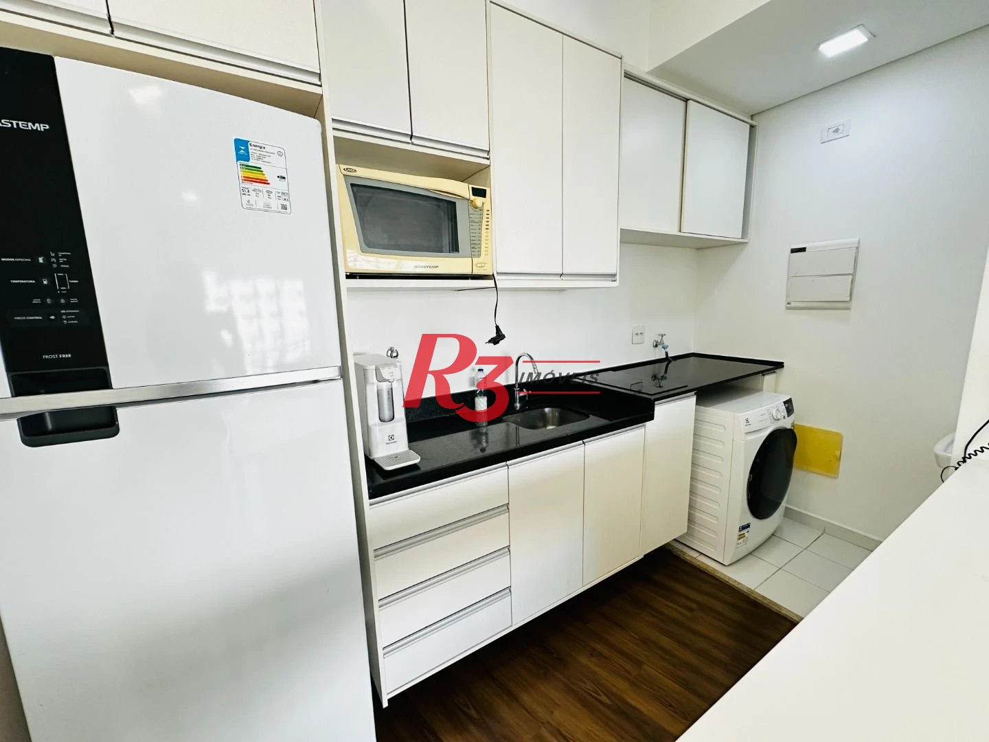 Apartamento com 1 dormitório para alugar, 50 m² por R$ 5.000,00/mês - Pompéia - Santos/SP