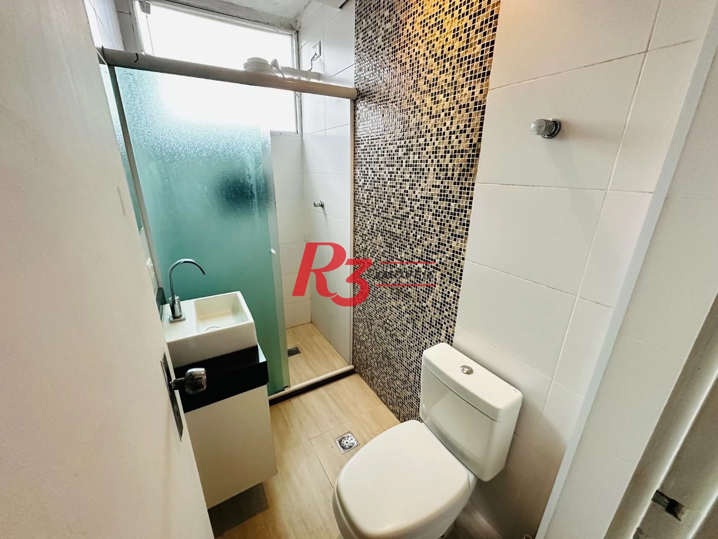 Apartamento com 2 dormitórios à venda, 110 m² por R$ 530.000,00 - Embaré - Santos/SP