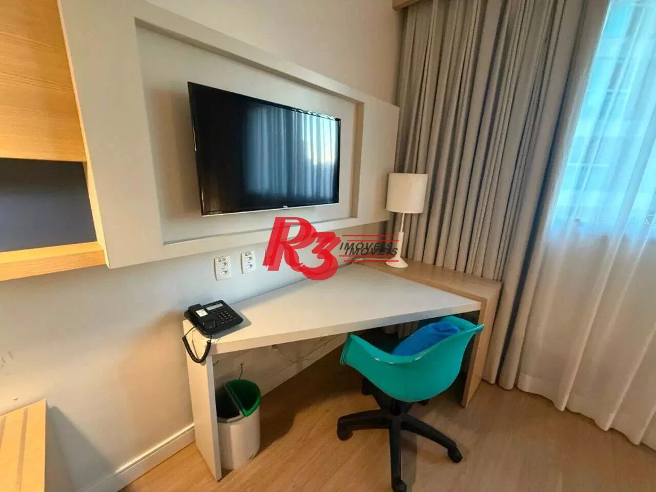 Flat com 1 dormitório à venda, 25 m² por R$ 350.000,00 - Gonzaga - Santos/SP