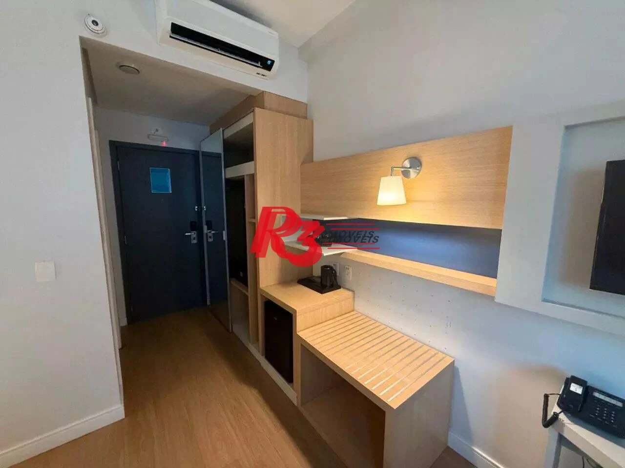 Flat com 1 dormitório à venda, 25 m² por R$ 350.000,00 - Gonzaga - Santos/SP