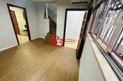 Sobrado com 2 dormitórios à venda, 86 m² por R$ 475.000,00 - Vila Matias - Santos/SP