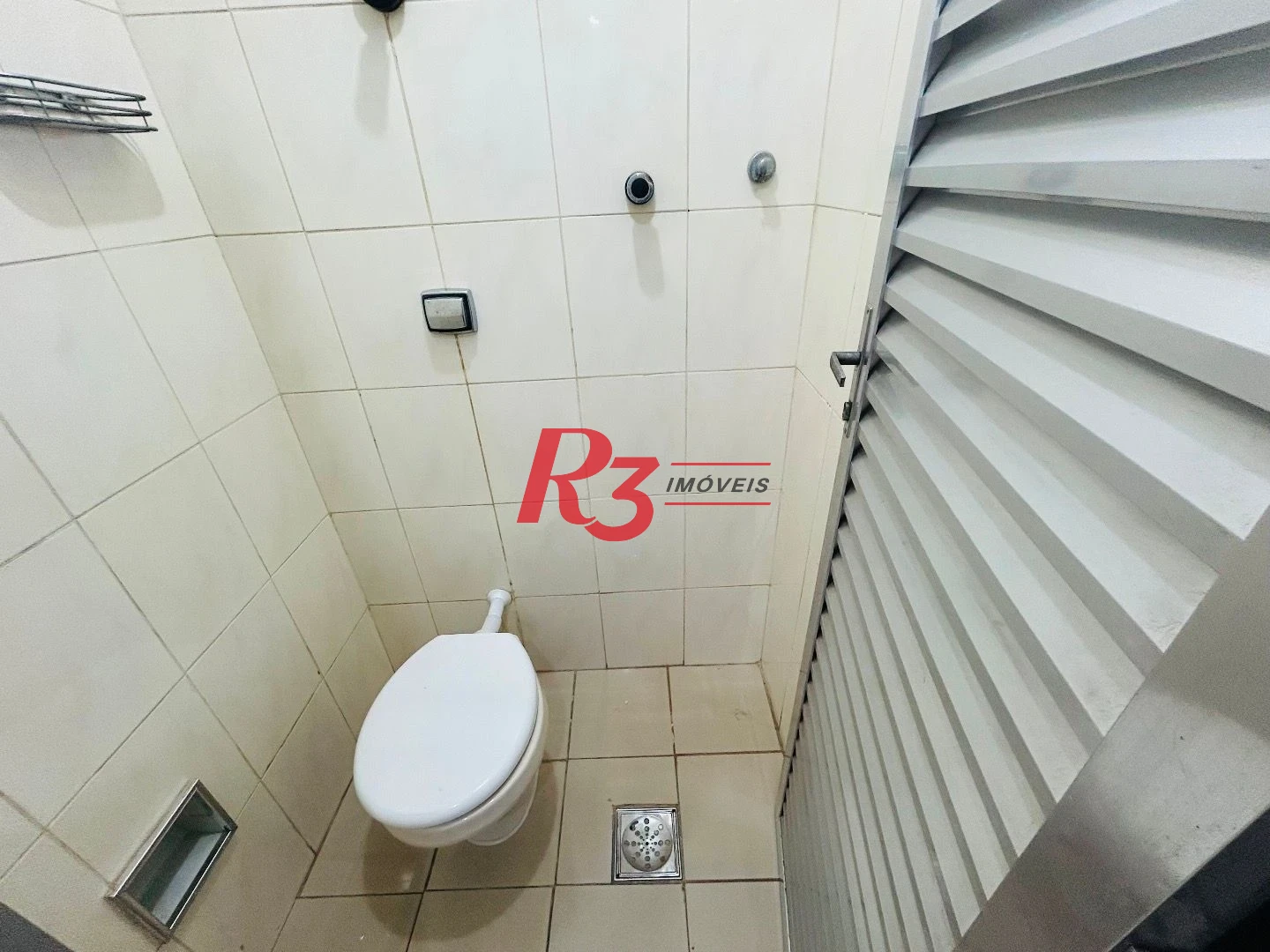 Sobrado com 2 dormitórios à venda, 86 m² por R$ 475.000,00 - Vila Matias - Santos/SP