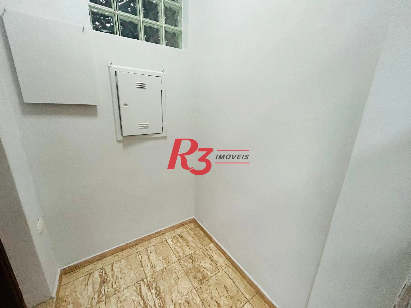 Sobrado com 2 dormitórios à venda, 86 m² por R$ 475.000,00 - Vila Matias - Santos/SP