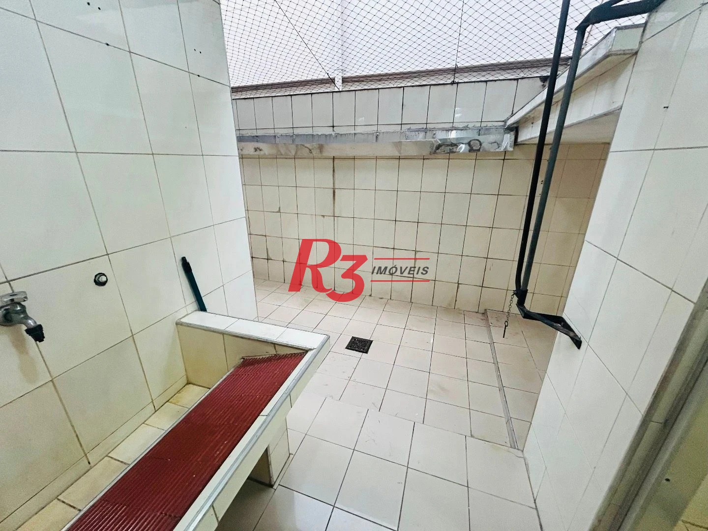Sobrado com 2 dormitórios à venda, 86 m² por R$ 475.000,00 - Vila Matias - Santos/SP