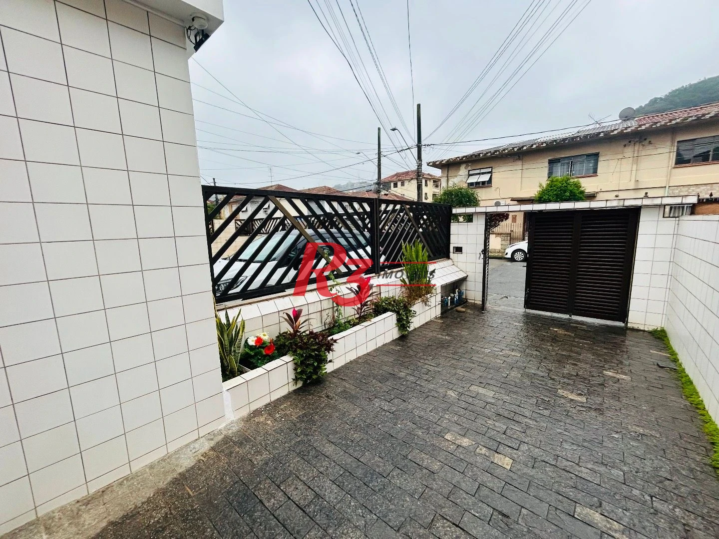 Sobrado com 2 dormitórios à venda, 86 m² por R$ 475.000,00 - Vila Matias - Santos/SP