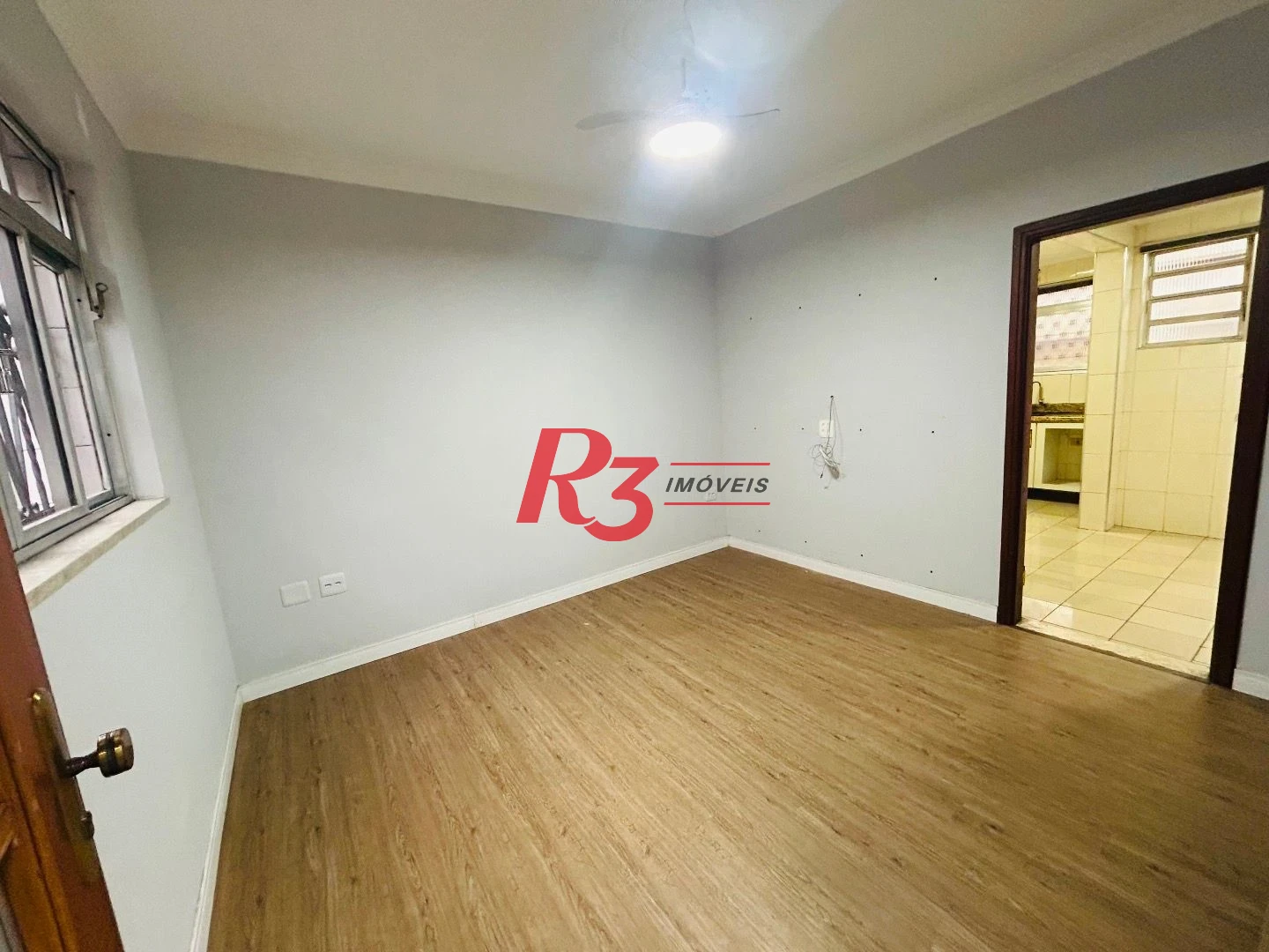Sobrado com 2 dormitórios à venda, 86 m² por R$ 475.000,00 - Vila Matias - Santos/SP