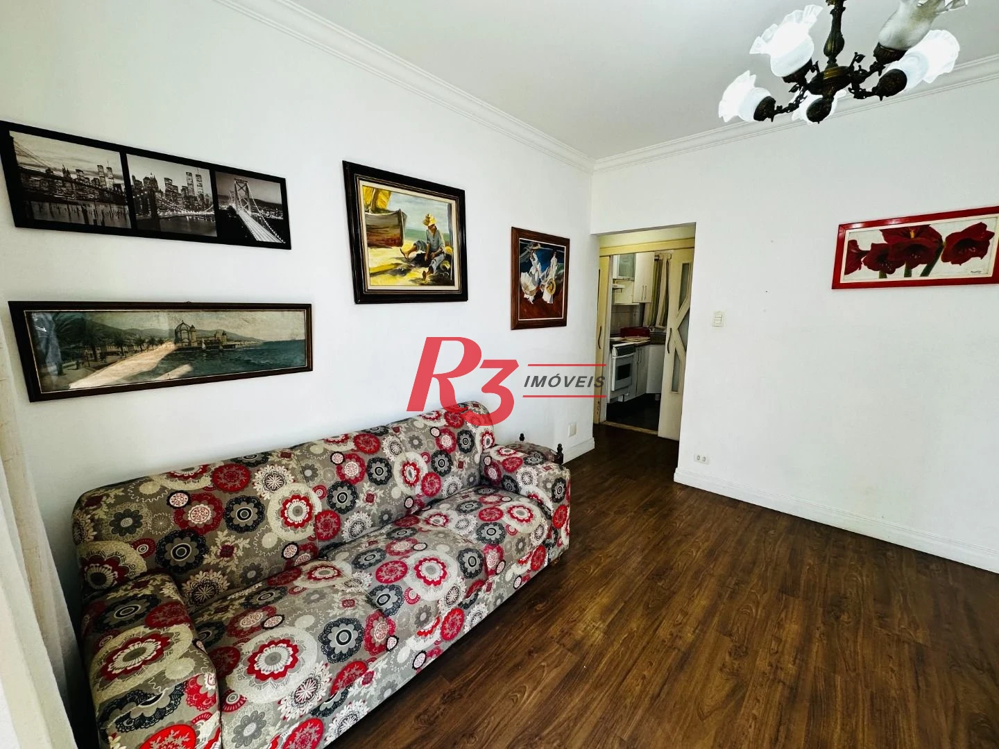 Apartamento com 3 dormitórios para alugar, 95 m² por R$ 5.500,02/mês - Gonzaga - Santos/SP