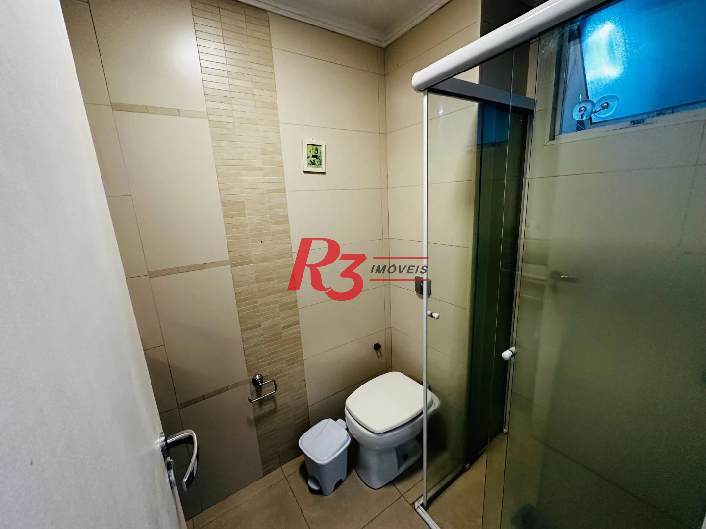 Apartamento com 3 dormitórios para alugar, 95 m² por R$ 5.500,02/mês - Gonzaga - Santos/SP