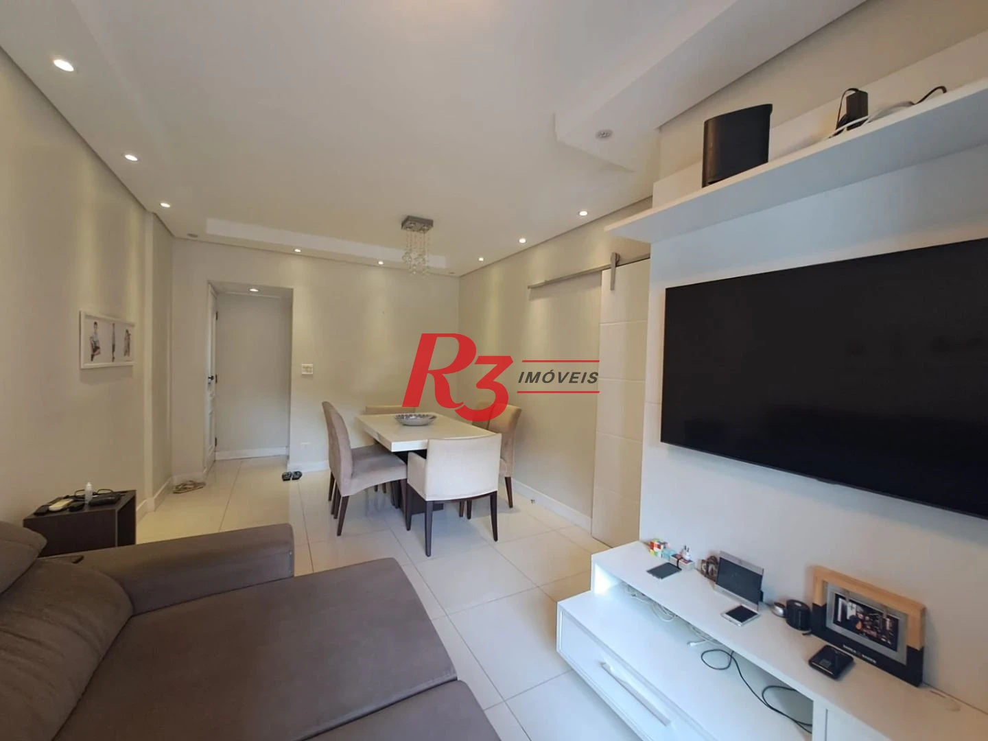 Apartamento com 2 dormitórios à venda, 117 m² por R$ 530.000,00 - Marapé - Santos/SP