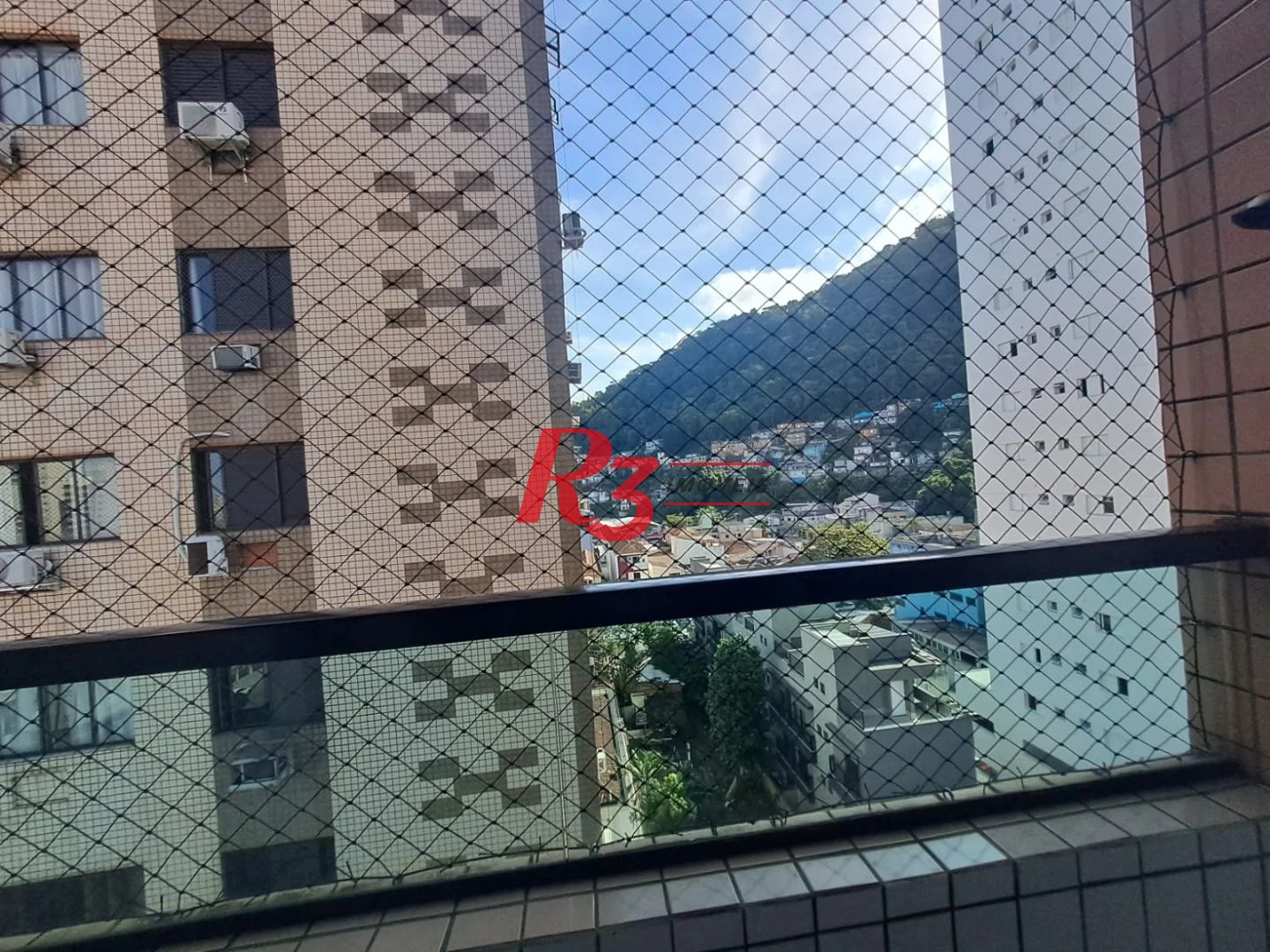 Apartamento com 2 dormitórios à venda, 117 m² por R$ 530.000,00 - Marapé - Santos/SP