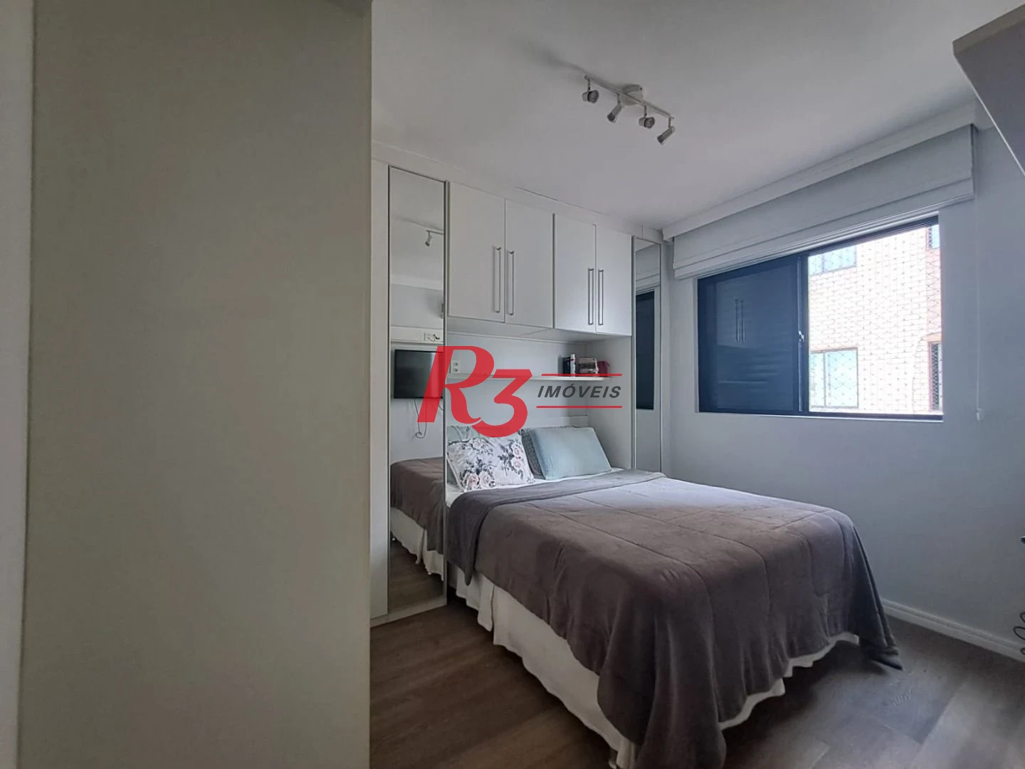 Apartamento com 2 dormitórios à venda, 117 m² por R$ 530.000,00 - Marapé - Santos/SP