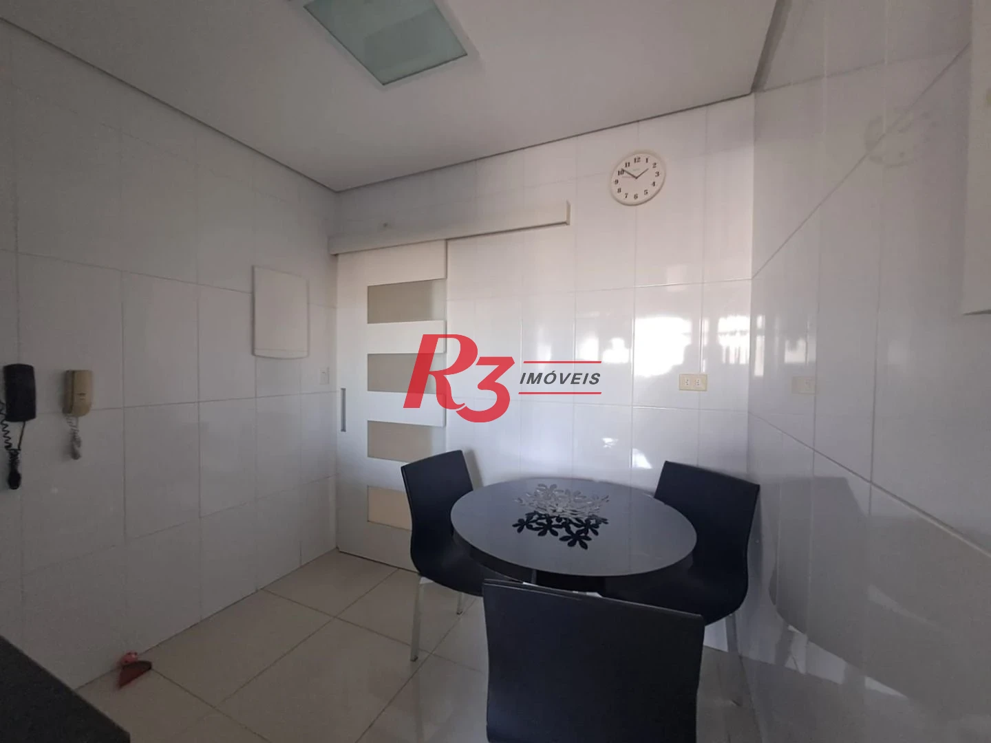Apartamento com 2 dormitórios à venda, 117 m² por R$ 530.000,00 - Marapé - Santos/SP