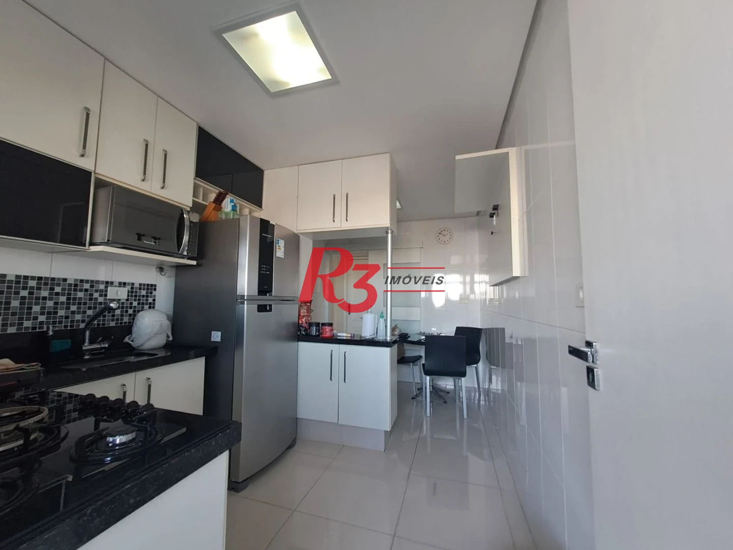 Apartamento com 2 dormitórios à venda, 117 m² por R$ 530.000,00 - Marapé - Santos/SP