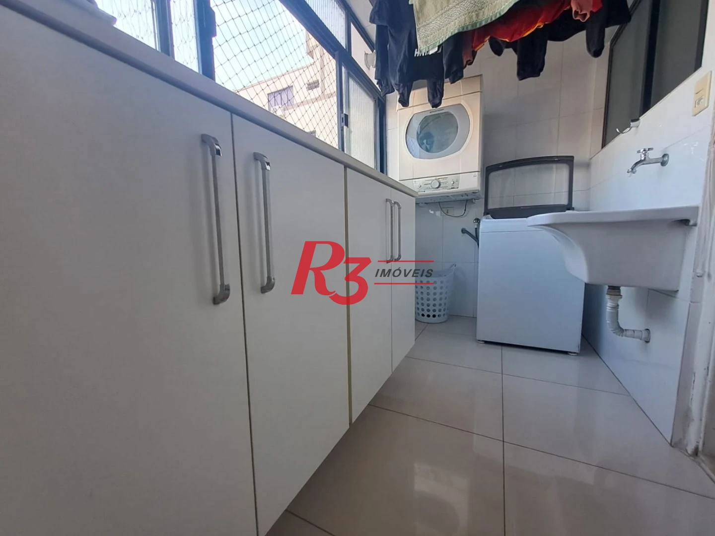 Apartamento com 2 dormitórios à venda, 117 m² por R$ 530.000,00 - Marapé - Santos/SP