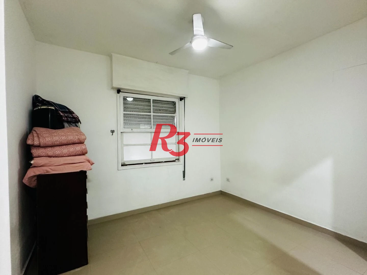 Apartamento à venda No José Menino Santos/SP