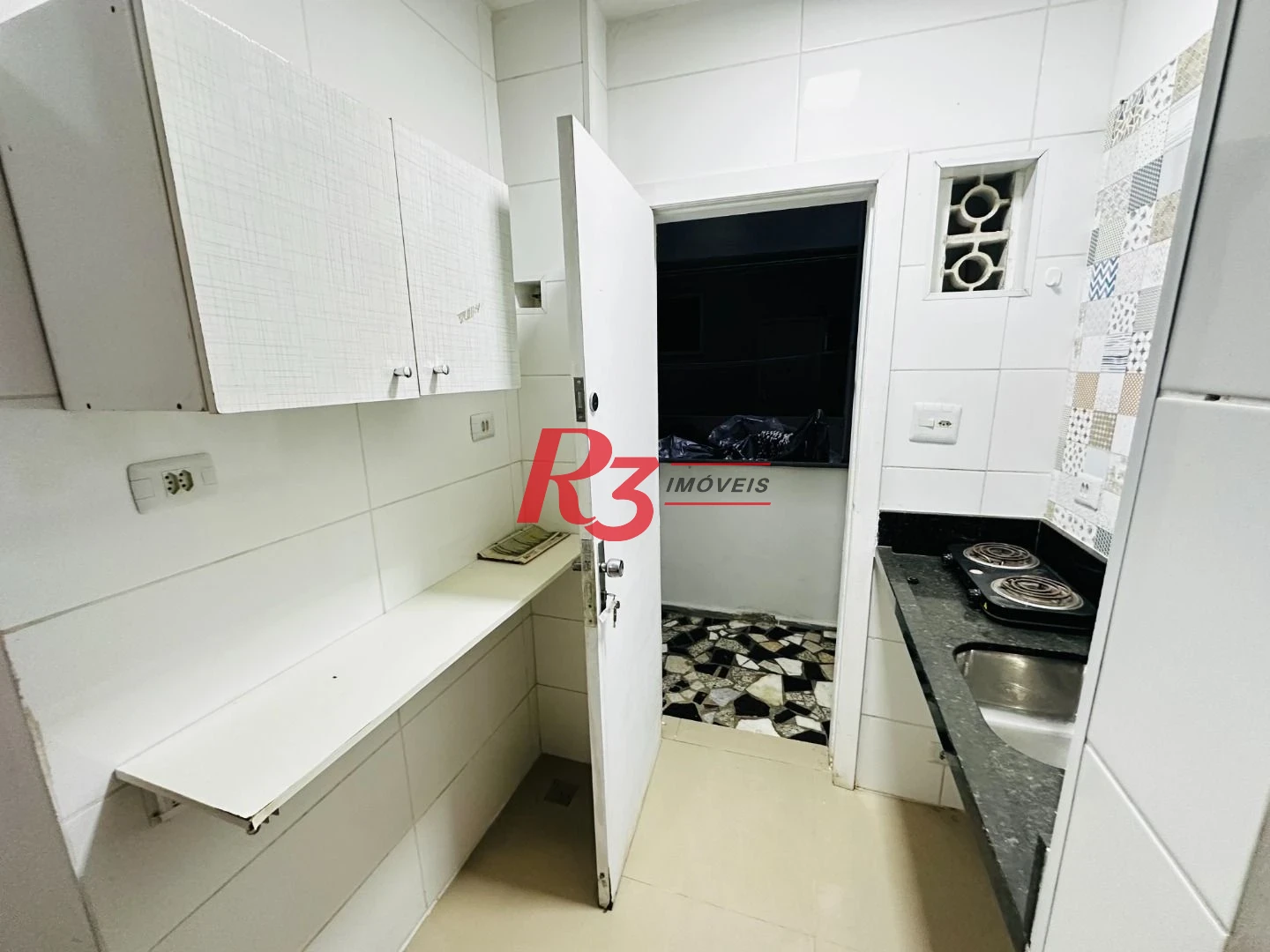 Apartamento à venda No José Menino Santos/SP