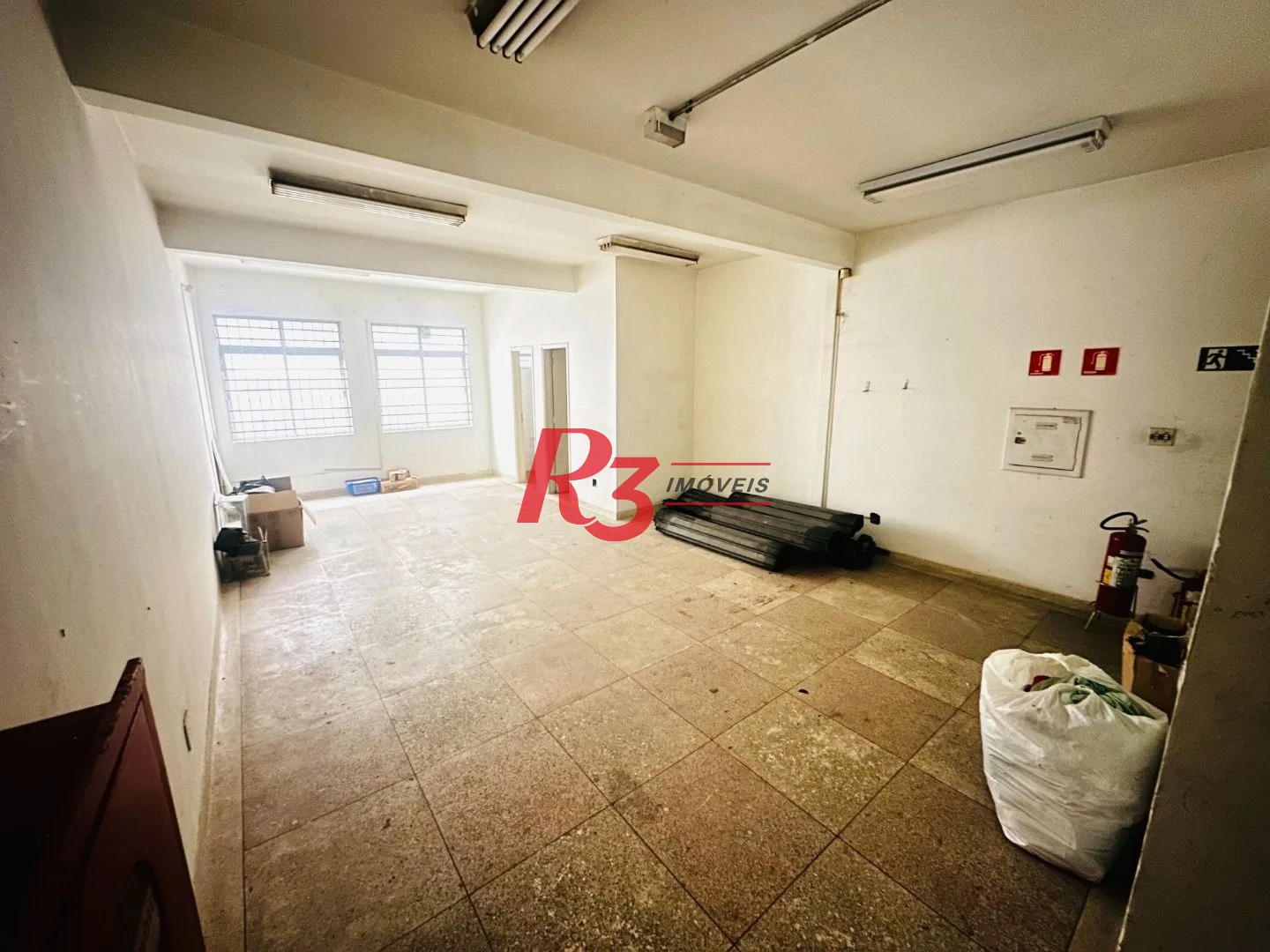 Loja para alugar, 100 m² por R$ 3.000,00/mês - Centro - Santos/SP