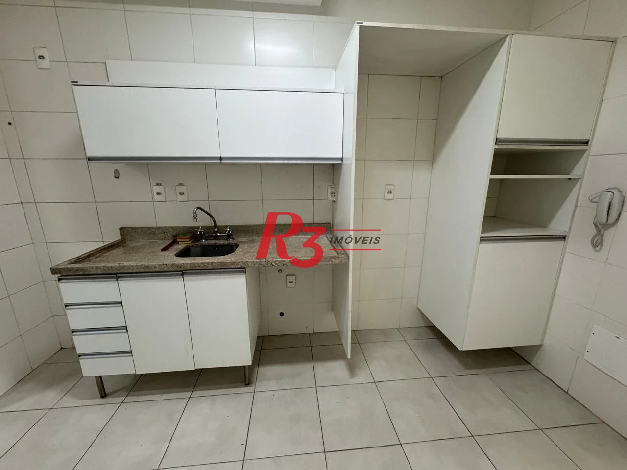 Apartamento com 2 dormitórios para alugar, 109 m² por R$ 6.500,00/mês - Gonzaga - Santos/SP