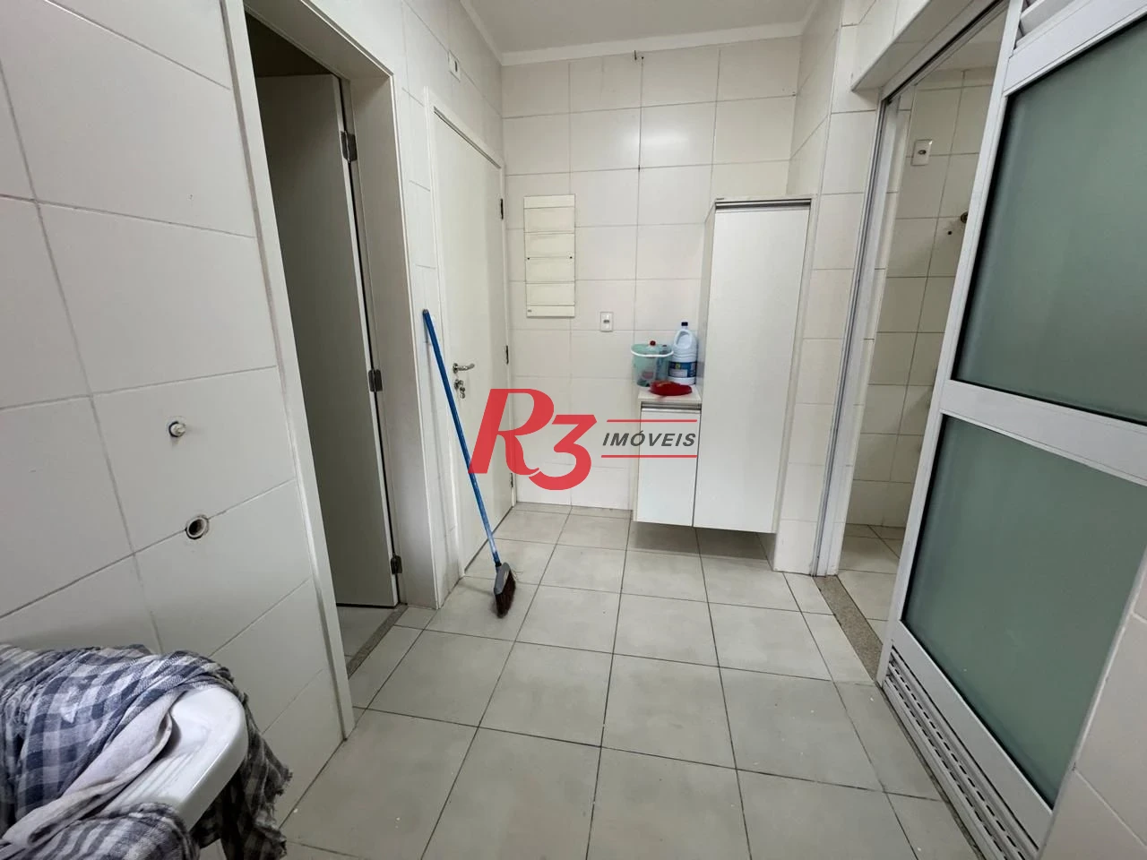 Apartamento com 2 dormitórios para alugar, 109 m² por R$ 6.500,00/mês - Gonzaga - Santos/SP