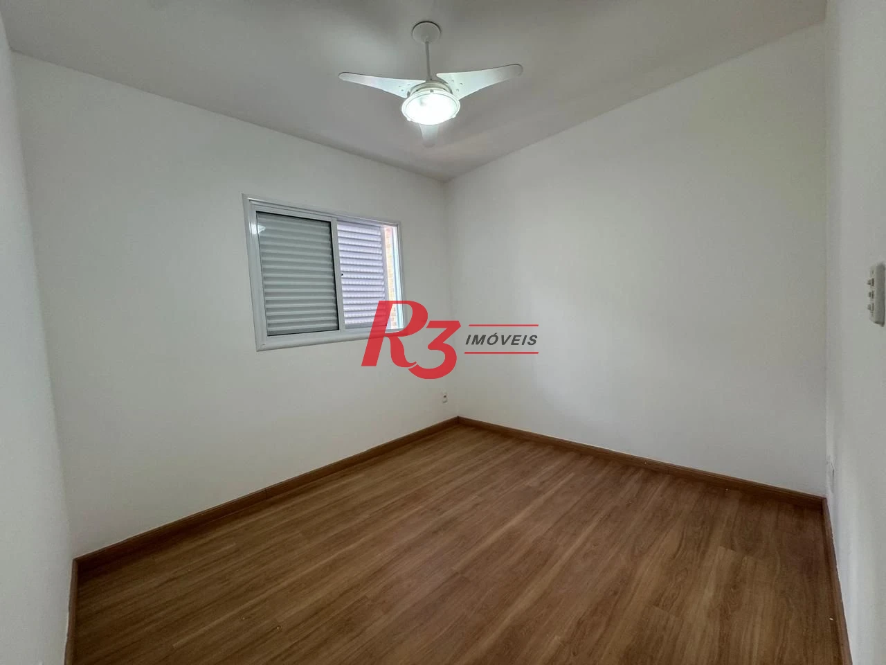 Apartamento com 2 dormitórios para alugar, 109 m² por R$ 6.500,00/mês - Gonzaga - Santos/SP