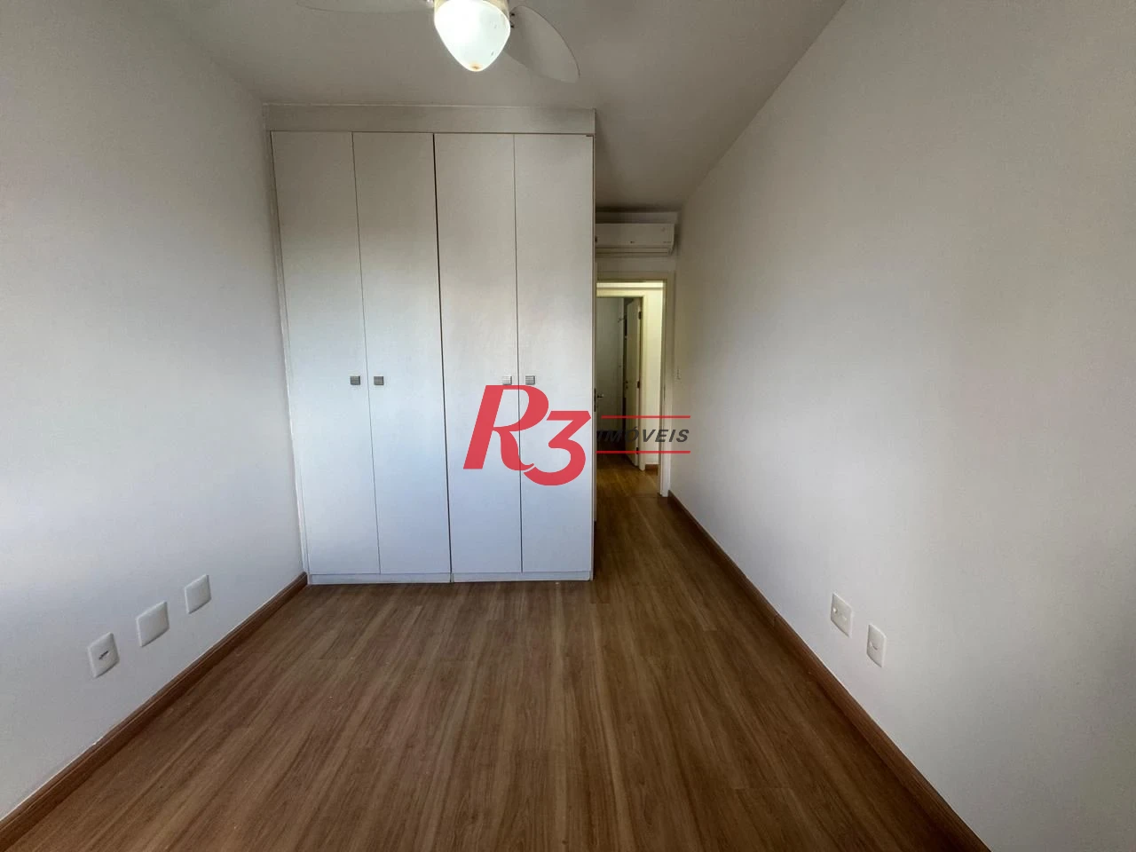 Apartamento com 2 dormitórios para alugar, 109 m² por R$ 6.500,00/mês - Gonzaga - Santos/SP