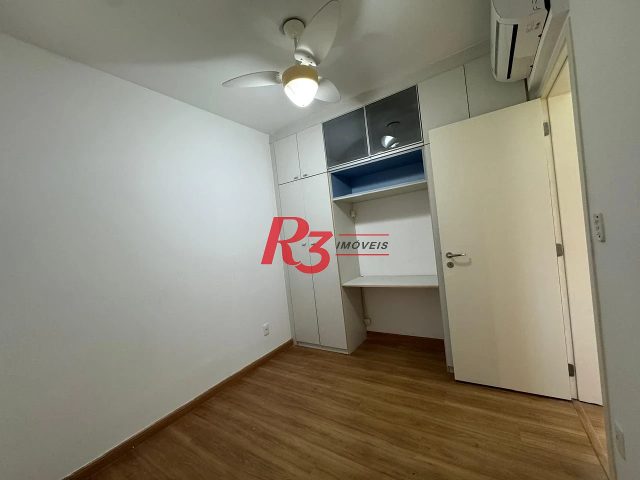 Apartamento com 2 dormitórios para alugar, 109 m² por R$ 6.500,00/mês - Gonzaga - Santos/SP