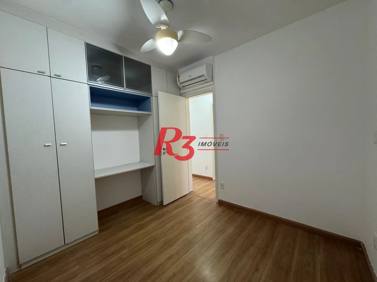 Apartamento com 2 dormitórios para alugar, 109 m² por R$ 6.500,00/mês - Gonzaga - Santos/SP