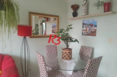Apartamento com 2 dormitórios à venda, 90 m² por R$ 745.000,00 - Gonzaga - Santos/SP