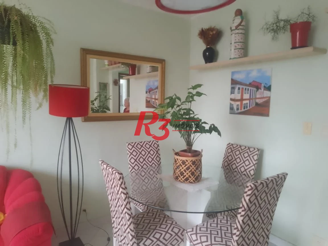 Apartamento com 2 dormitórios à venda, 90 m² por R$ 745.000,00 - Gonzaga - Santos/SP