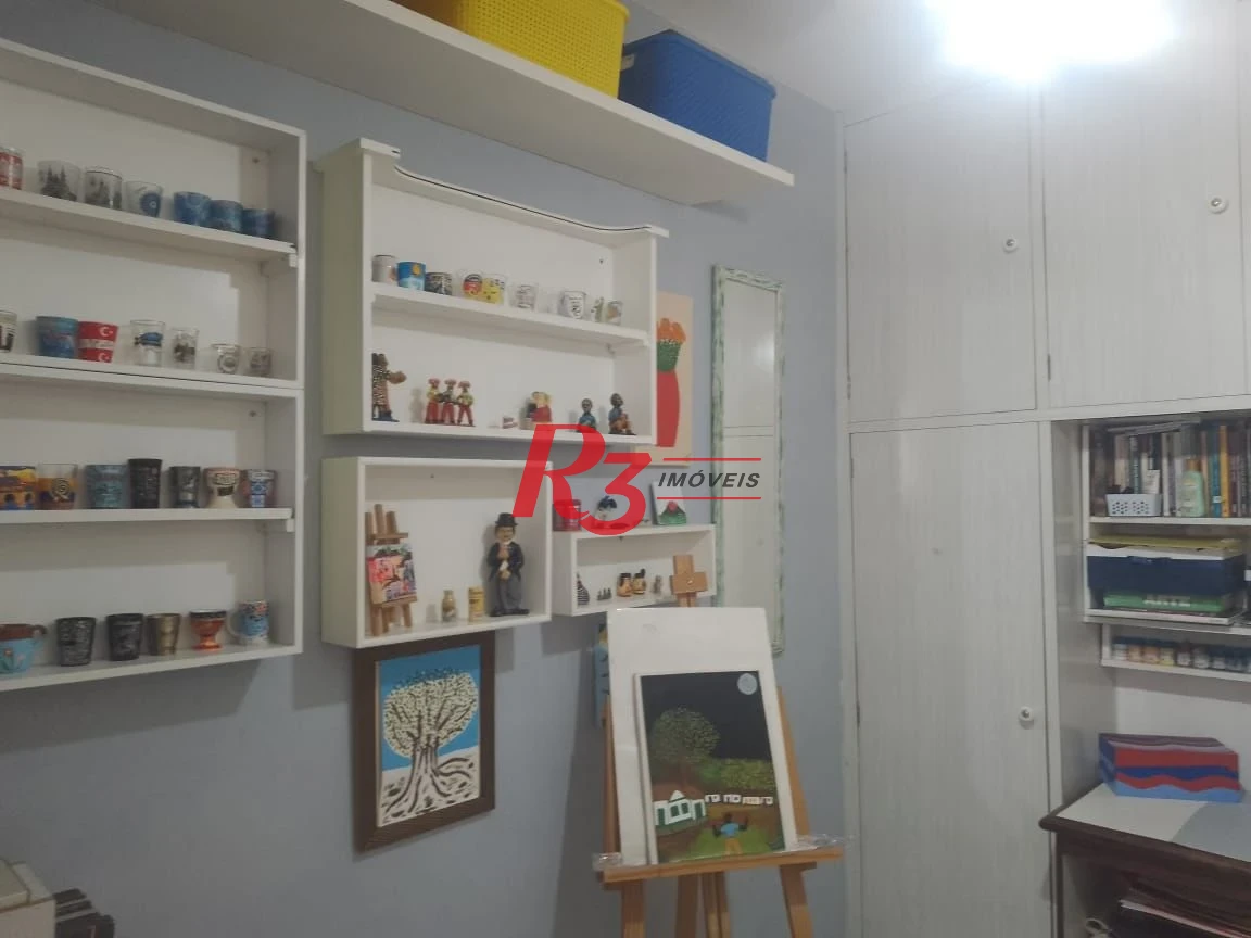 Apartamento com 2 dormitórios à venda, 90 m² por R$ 745.000,00 - Gonzaga - Santos/SP