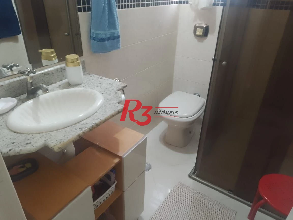 Apartamento com 2 dormitórios à venda, 90 m² por R$ 745.000,00 - Gonzaga - Santos/SP