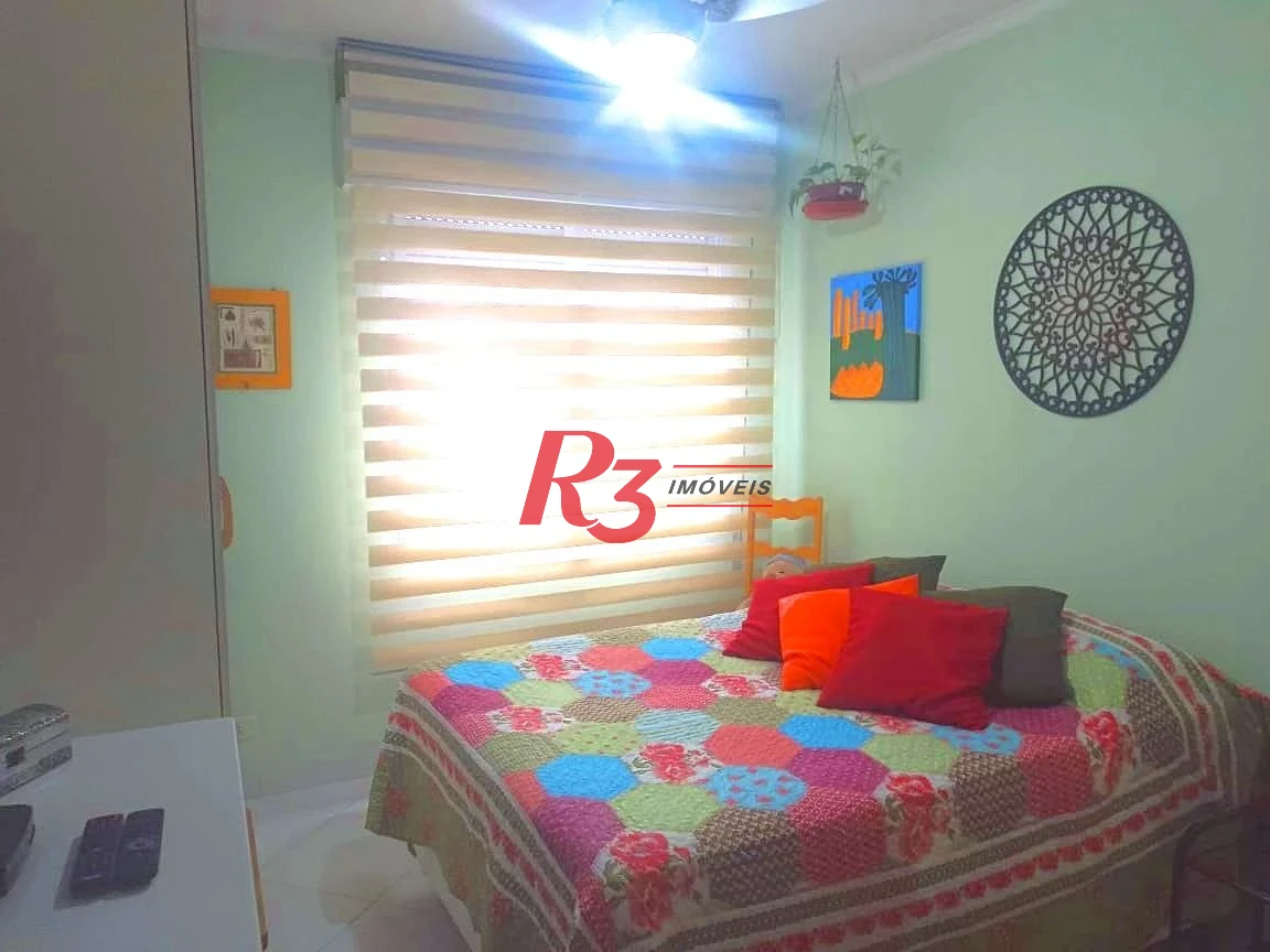 Apartamento com 2 dormitórios à venda, 90 m² por R$ 745.000,00 - Gonzaga - Santos/SP
