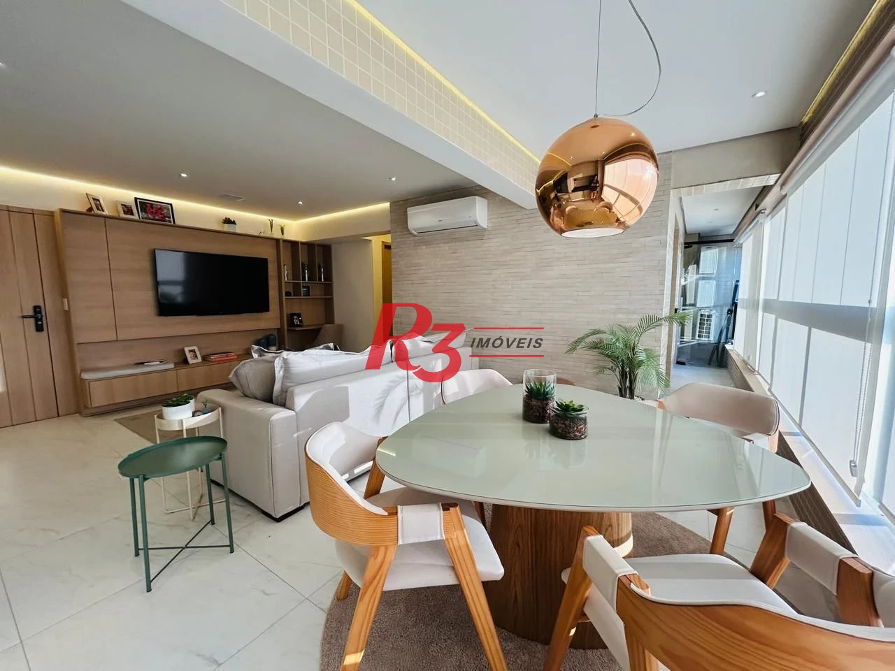Apartamento com 2 dormitórios à venda, 65 m² por R$ 950.000,00 - Ponta da Praia - Santos/SP