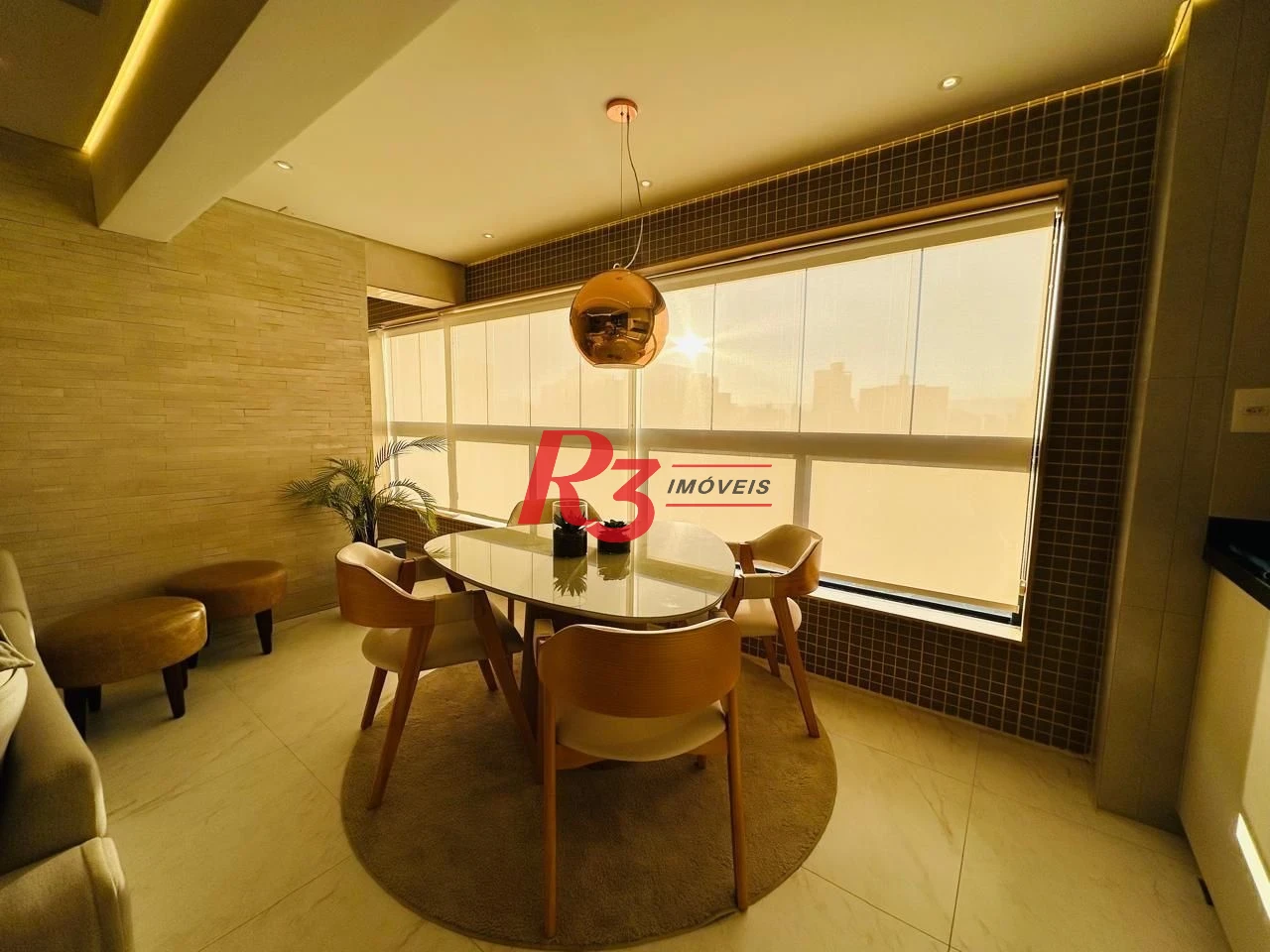 Apartamento com 2 dormitórios à venda, 65 m² por R$ 950.000,00 - Ponta da Praia - Santos/SP