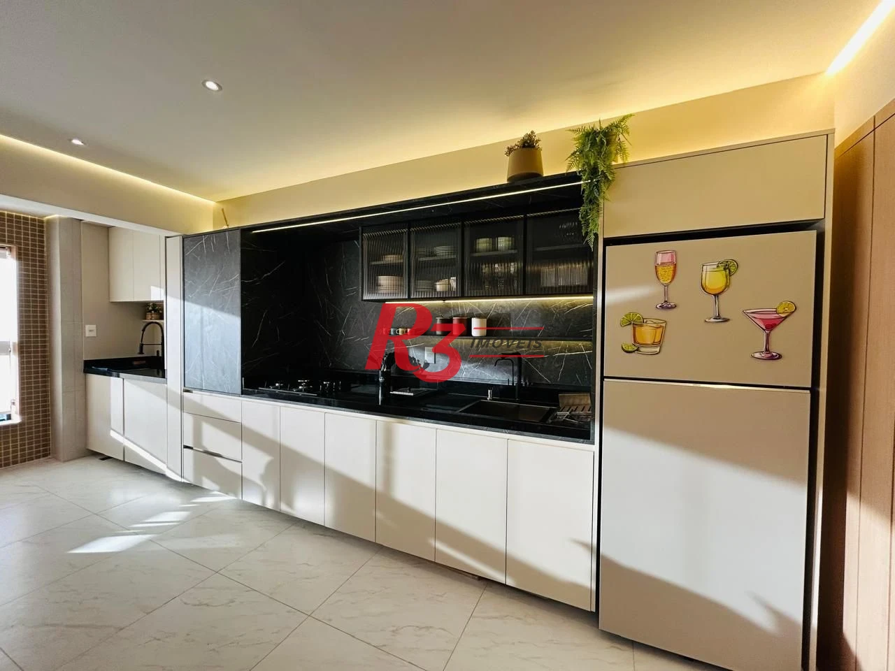 Apartamento com 2 dormitórios à venda, 65 m² por R$ 950.000,00 - Ponta da Praia - Santos/SP