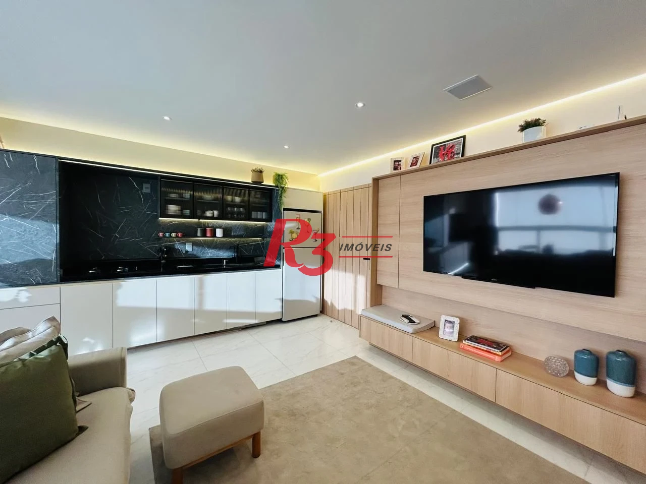 Apartamento com 2 dormitórios à venda, 65 m² por R$ 950.000,00 - Ponta da Praia - Santos/SP
