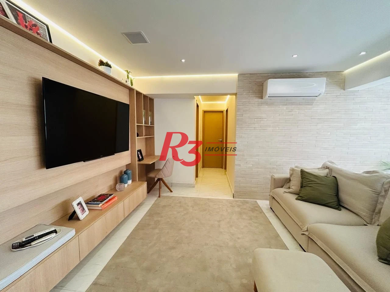 Apartamento com 2 dormitórios à venda, 65 m² por R$ 950.000,00 - Ponta da Praia - Santos/SP