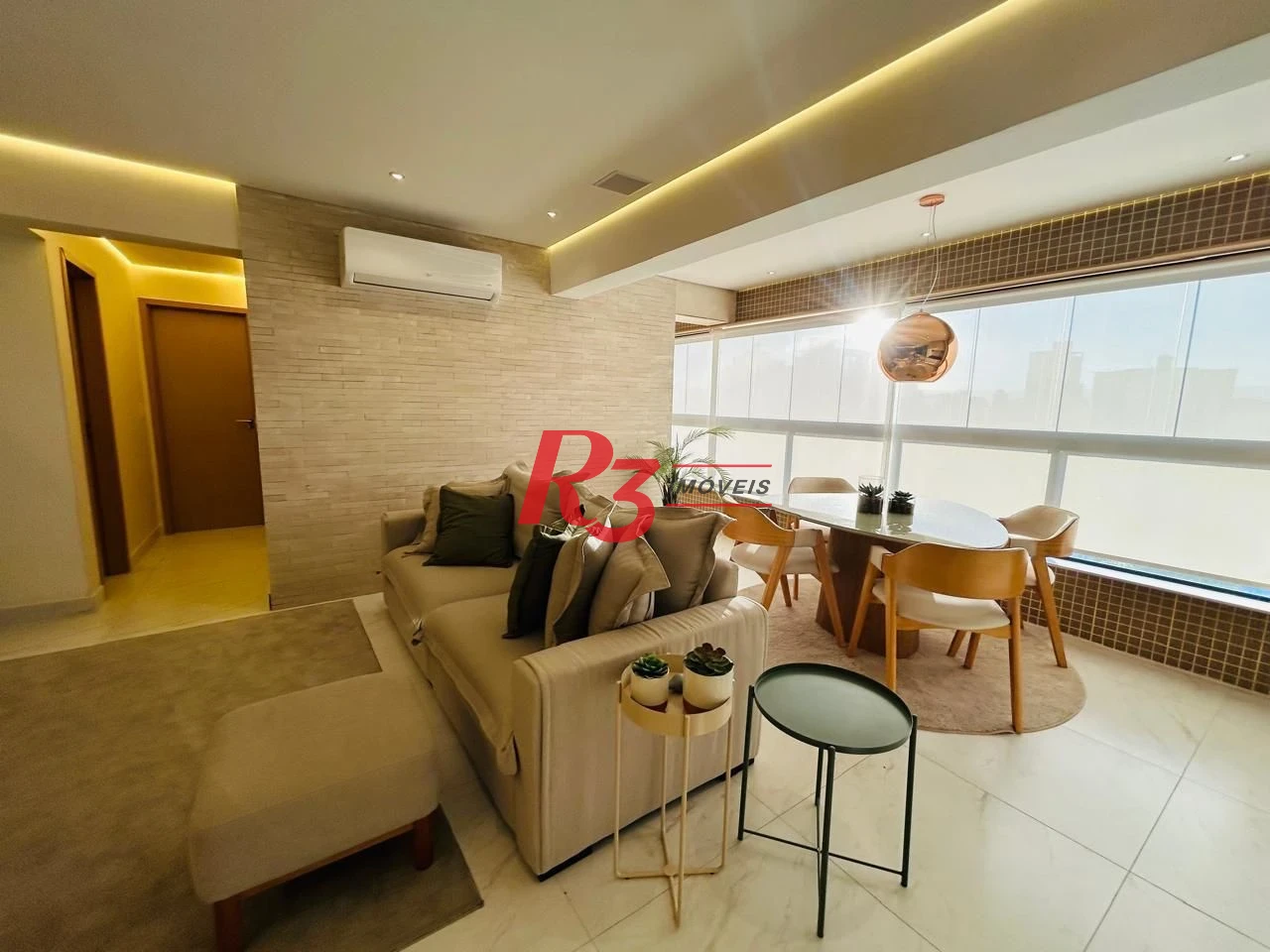 Apartamento com 2 dormitórios à venda, 65 m² por R$ 950.000,00 - Ponta da Praia - Santos/SP