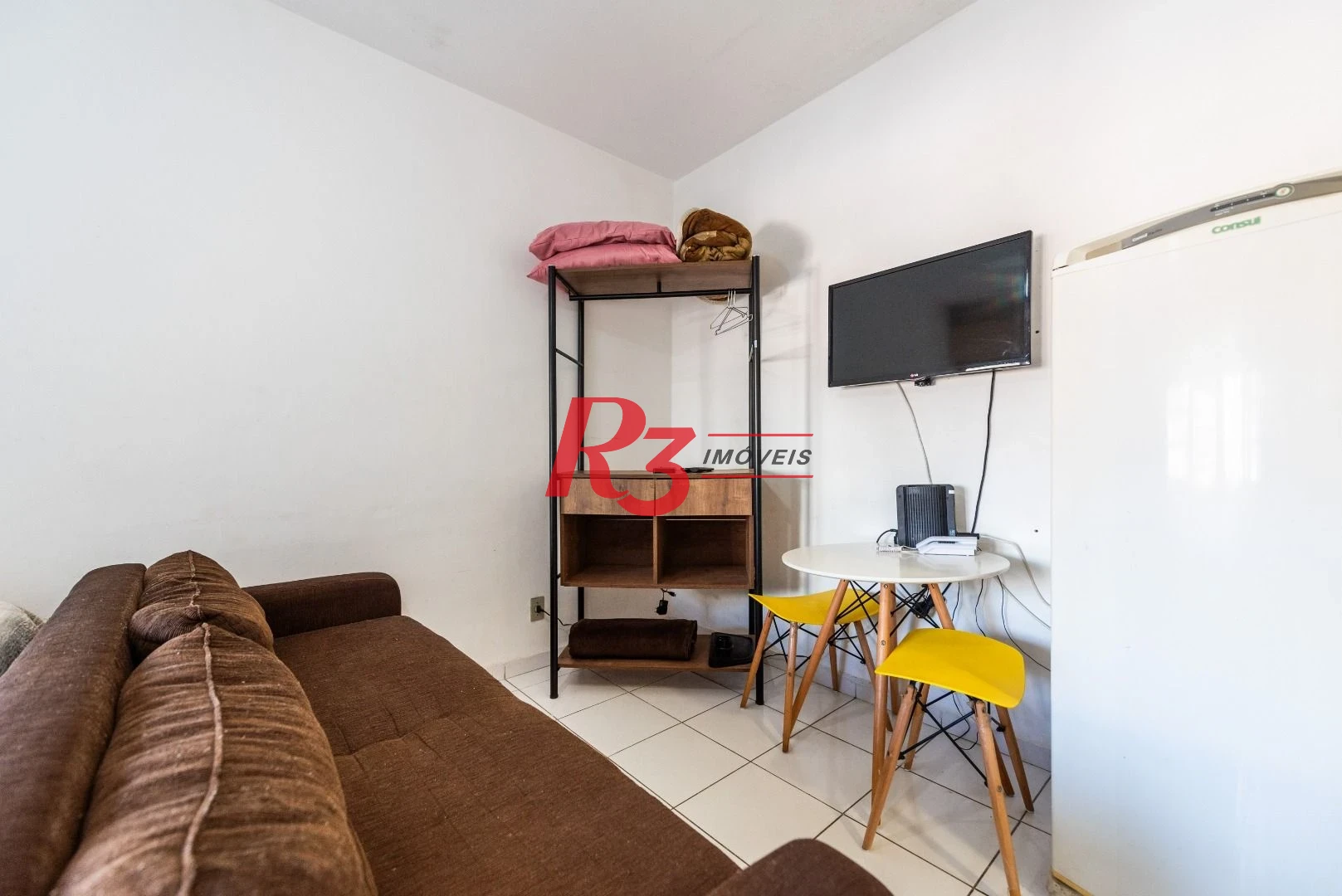 Kitnet com 1 dormitório para alugar, 31 m² por R$ 3.000,00/mês - Embaré - Santos/SP