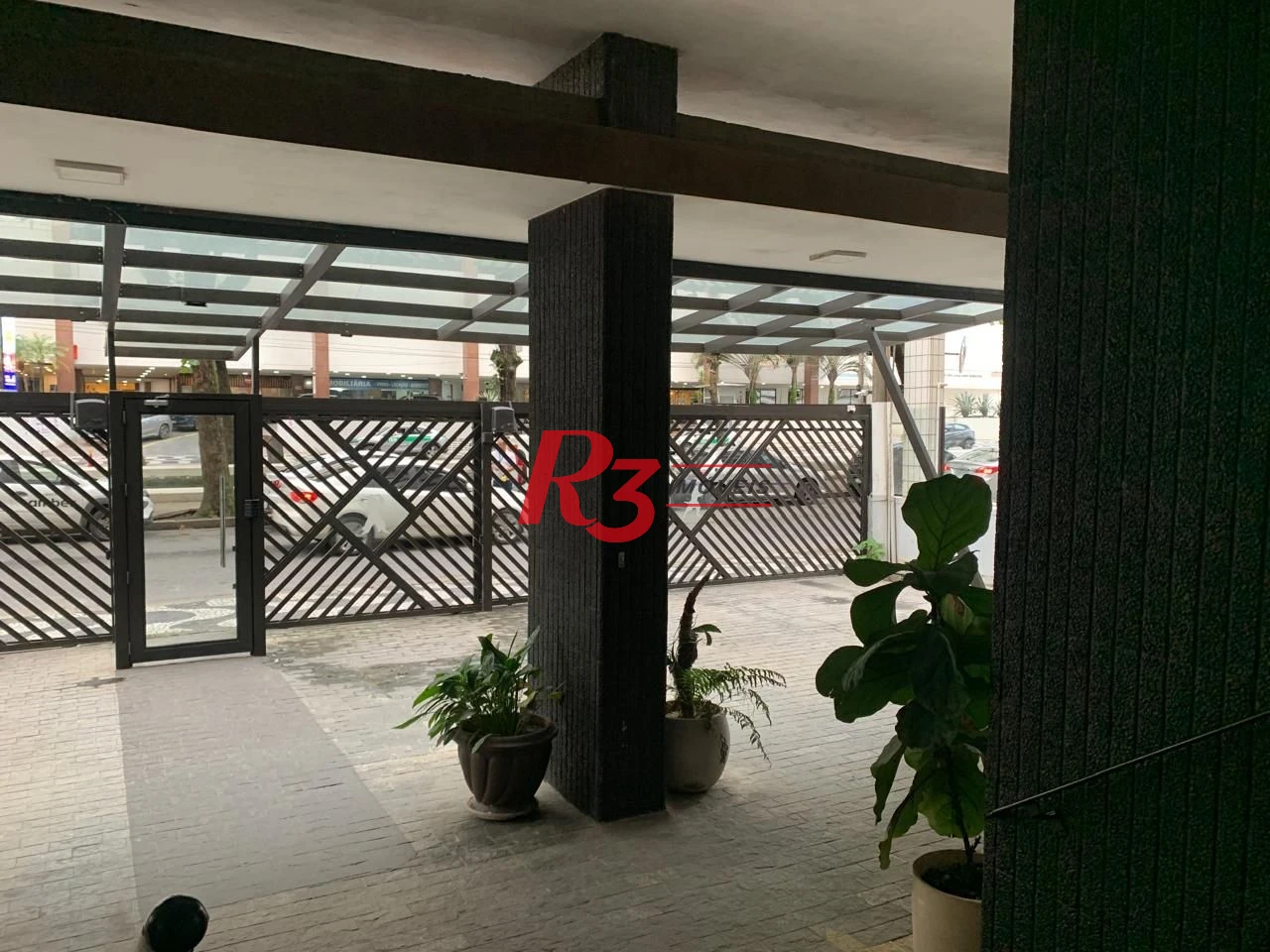 Apartamento com 3 dormitórios à venda, 257 m² por R$ 1.200.000,00 - Gonzaga - Santos/SP
